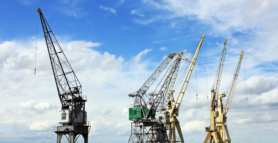Grúas industriales para traslado de maquinaria